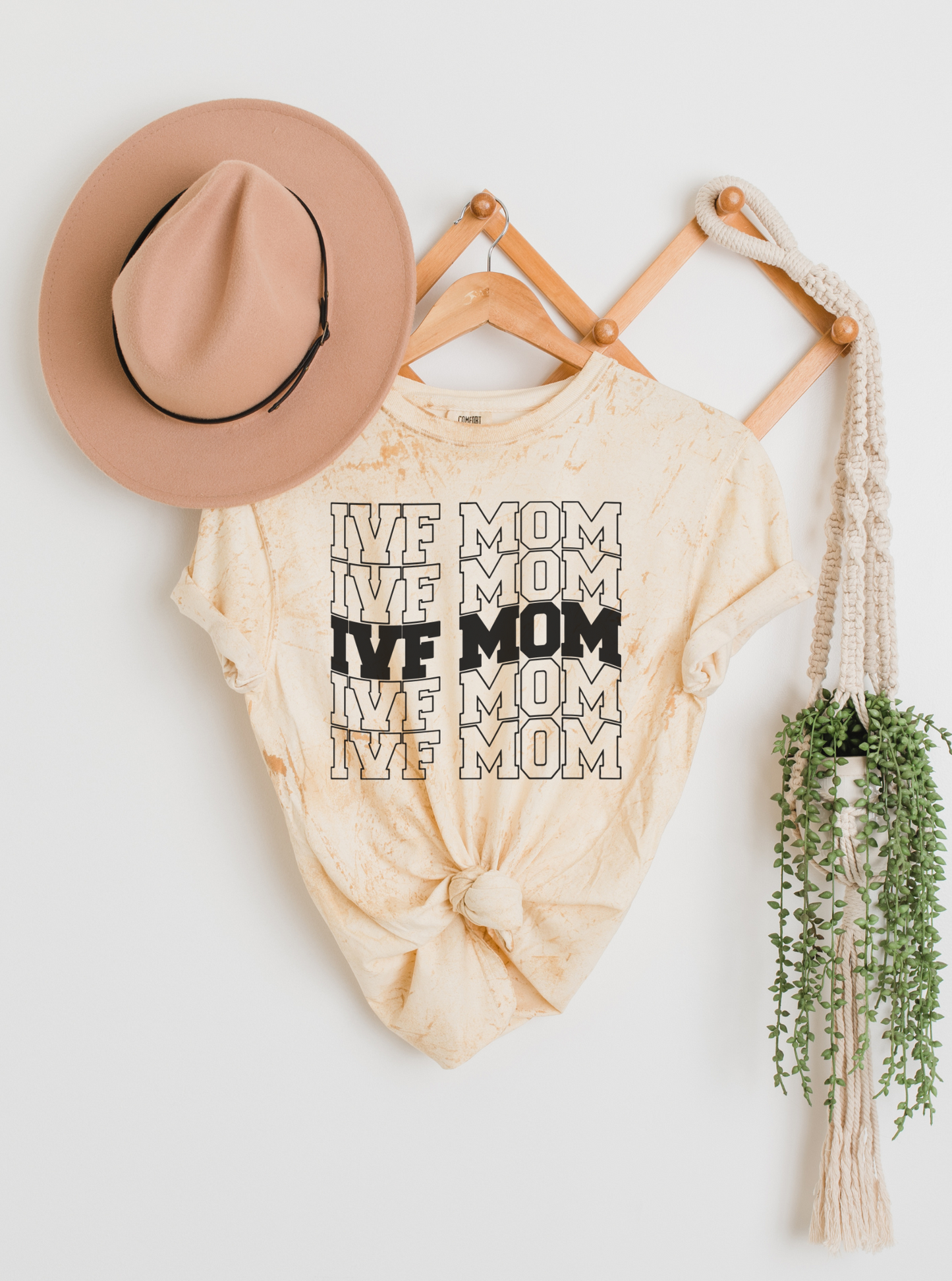Hopeful 'IVF Mom' pregnancy announcement shirt for fertility parents